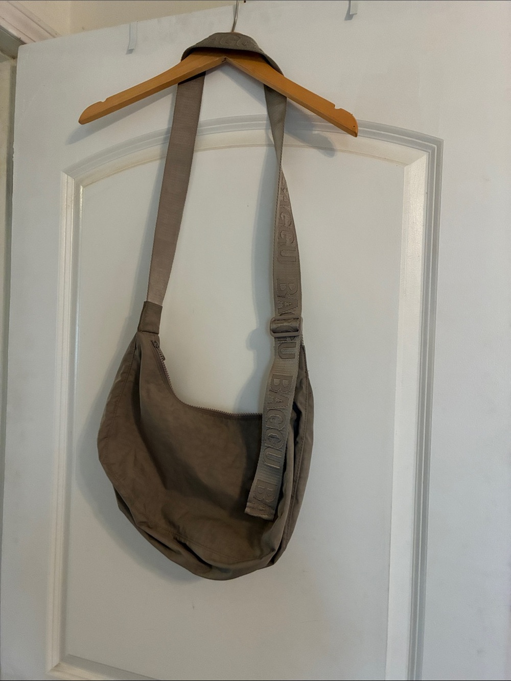BAGGU Taupe Crescent Shoulder Bag with Logo Strap